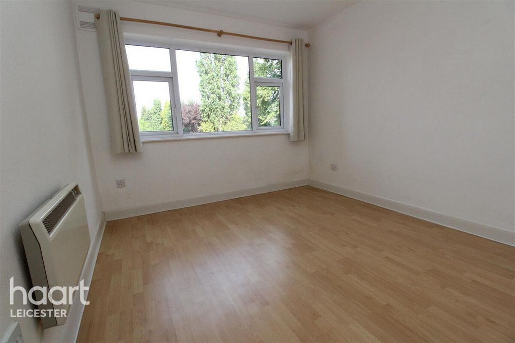 Apartment in Leicester, Stoneygate - More