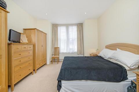 1 bedroom flat to rent, Putney Bridge Road, Putney