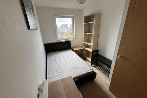 2 bedroom apartment to rent, Camp Street, Salford