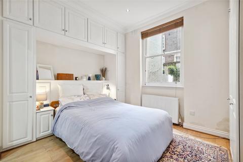 3 bedroom flat for sale, Gloucester Street, Pimlico, London, SW1V