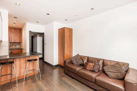 2 bedroom flat to rent, Ritherdon Road, Tooting Bec SW17