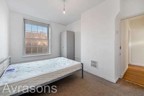 2 bedroom apartment to rent, UNION GROVE, STOCKWELL,