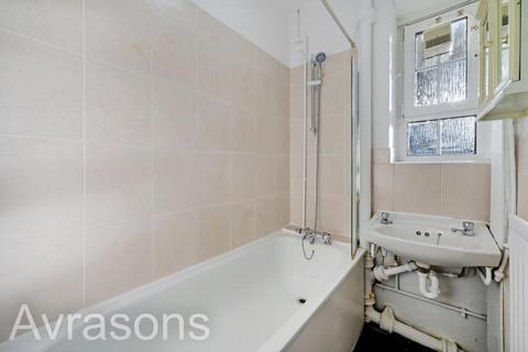 2 bedroom apartment to rent, UNION GROVE, STOCKWELL,