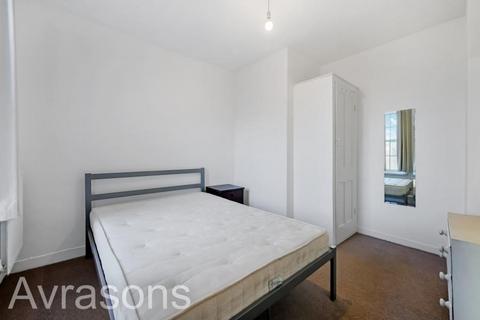 2 bedroom apartment to rent, UNION GROVE, STOCKWELL,
