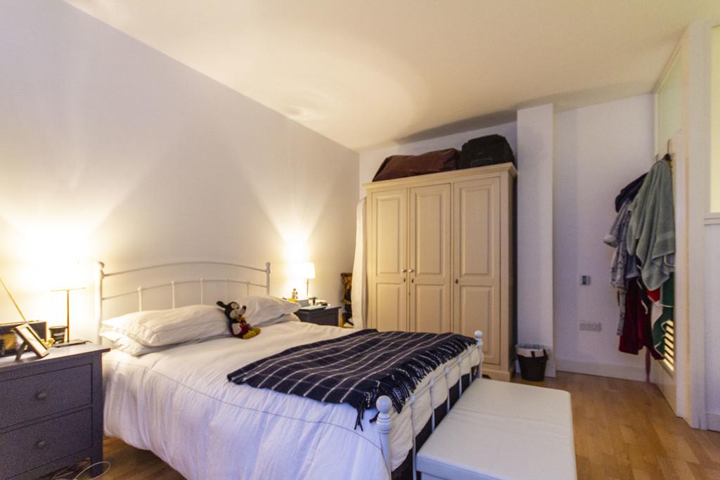 Apartment in Birmingham - More