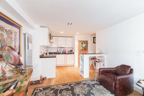 1 bedroom apartment to rent, St Martin's Lane, Covent Garden WC2