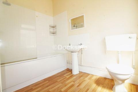 1 bedroom apartment to rent, Luton Road, Chatham