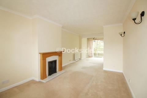 3 bedroom house to rent, Westgate Close, Canterbury