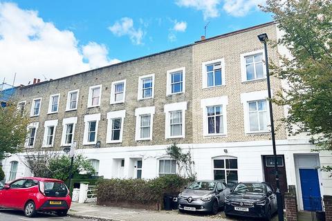 5 bedroom terraced house to rent, Axminster Road, London, N7