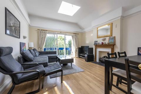 2 bedroom flat to rent, Langham Court, 48 Putney Hill, Putney