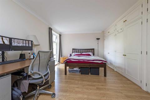 2 bedroom flat to rent, Langham Court, 48 Putney Hill, Putney