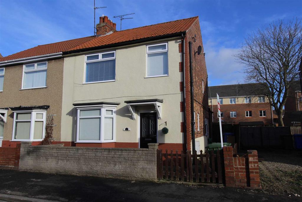 Hermitage Road, Bridlington 3 bed semidetached house £122,450