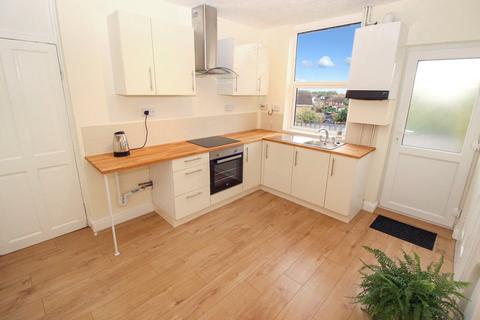 2 bedroom apartment for sale - Eastwood Road North, Leigh-on-Sea, Essex, SS9