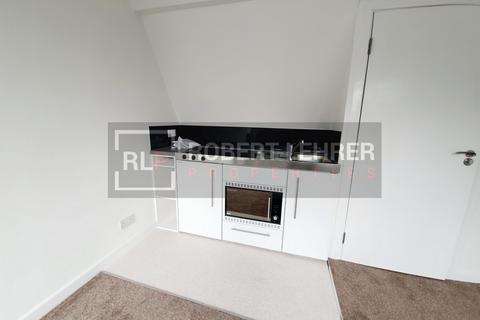 1 bedroom flat to rent, Rosemont Road, Hampstead, NW3