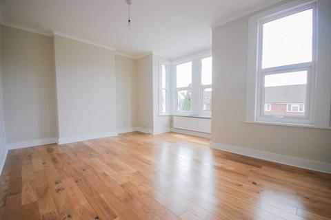 2 bedroom flat to rent, Colworth Road, Upper Leytonstone