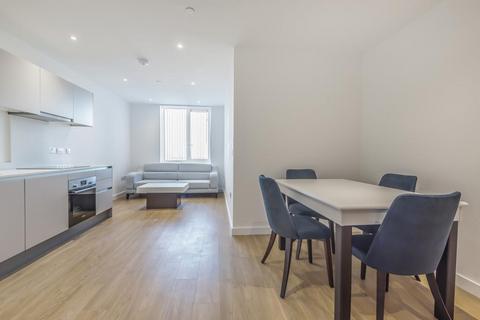 2 bedroom flat to rent, Royal Winchester House,  Bracknell,  RG12