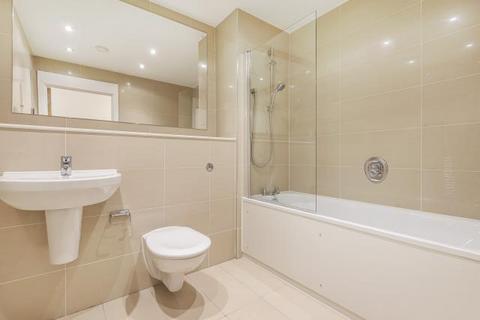 1 bedroom apartment to rent, Royal Winchester House,  Bracknell,  RG12