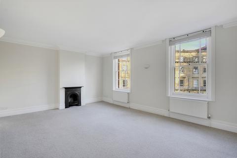 3 bedroom flat to rent, Saville Place, Clifton, BS8