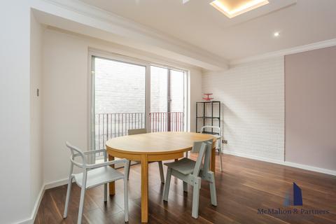3 bedroom penthouse to rent - 100-102 Goswell Road, London, EC1V