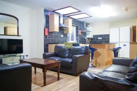 7 bedroom property to rent, Umberslade Road, Birmingham B29
