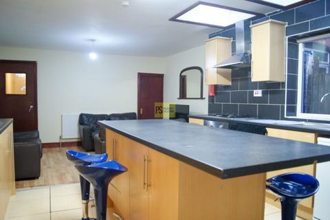 7 bedroom property to rent, Umberslade Road, Birmingham B29