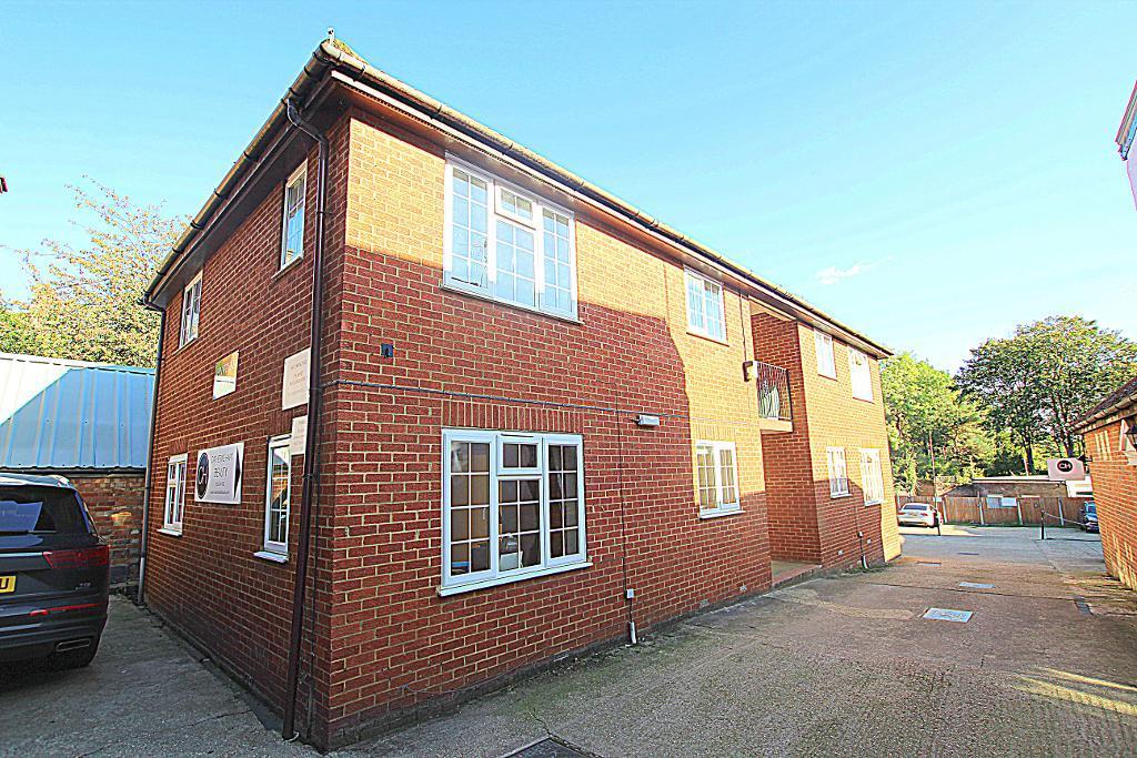 Printers Court, Church Street, Ampthill, Bedfordshire, MK45 2QJ 1 bed