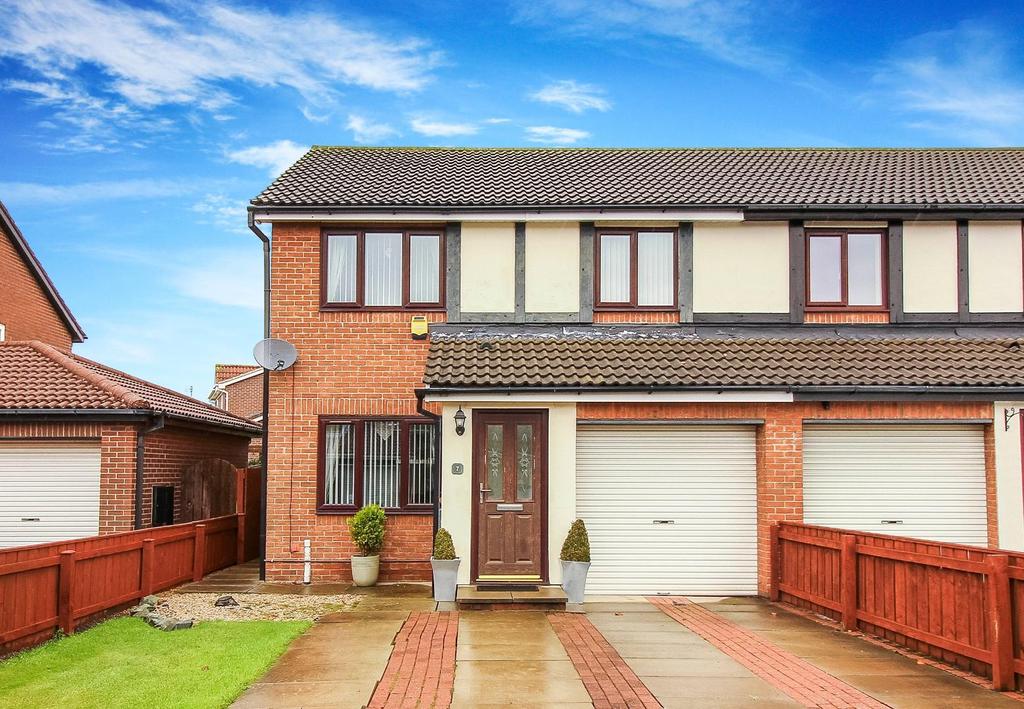 Wylam Avenue, Holywell, Whitley Bay 3 bed semidetached house £195,000
