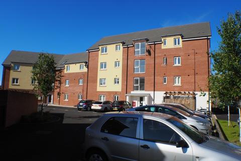 2 bedroom flat to rent, New Cut Road, Llais Tawe, Swansea, SA1
