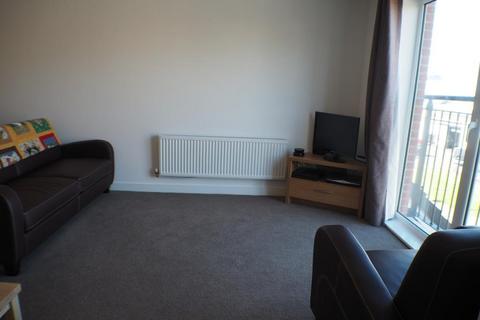 2 bedroom flat to rent, New Cut Road, Llais Tawe, Swansea, SA1