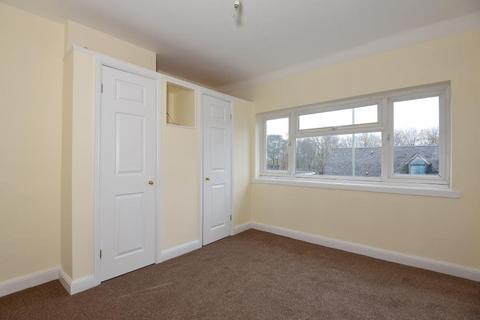 3 bedroom semi-detached house to rent, Launton Road,  Bicester,  OX26