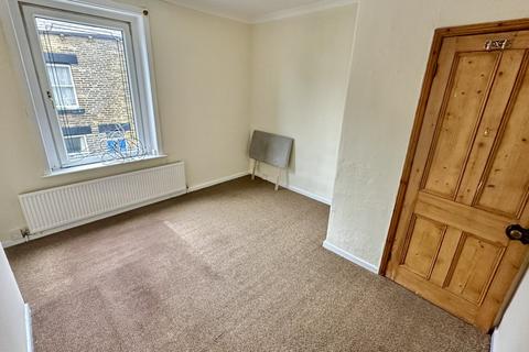 2 bedroom terraced house to rent, Wharncliffe Street, Barnsley, S70