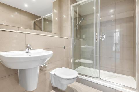 2 bedroom apartment to rent, Royal Winchester House,  Bracknell,  RG12