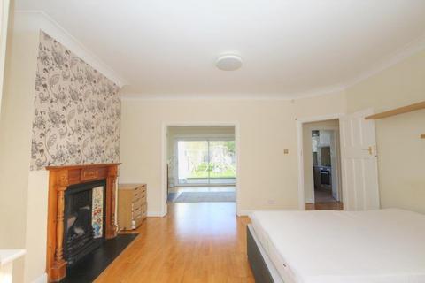 55 Alicia Avenue, Harrow, HA3 8HT