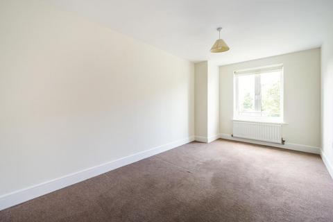 undefined, Kingsquarter,  Maidenhead,  SL6