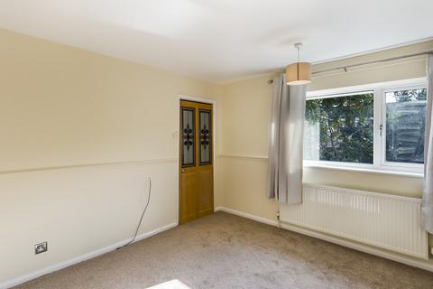 2 bedroom semi-detached house to rent, Westby Walk, Bramley