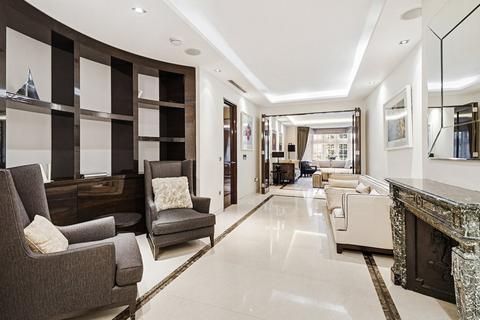 5 bedroom flat to rent, Parkside, Knightsbridge, London