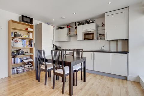 2 bedroom apartment to rent, Rowcross Street, Bermondsey,