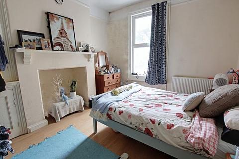 1 bedroom apartment to rent, Lower Bristol Road, Bath