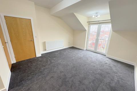 2 bedroom apartment to rent, Atherton, Manchester M46