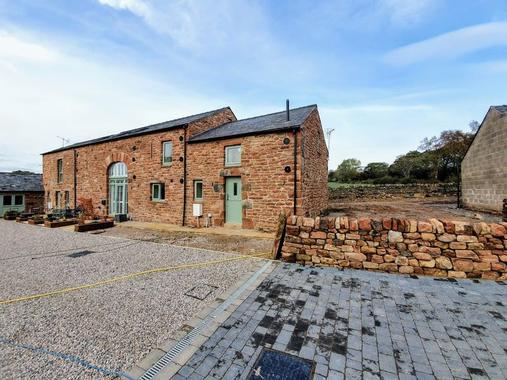 Curlew Barns Plumpton 3 Bed Barn Conversion 295 000