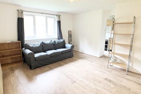 2 bedroom flat to rent, Glenville Grove,  London , SE8