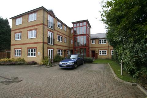 2 bedroom apartment to rent, Sandrock Road, Tunbridge Wells TN2