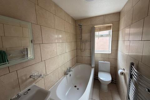 2 bedroom semi-detached house to rent, Stanch Hill Road, Sawtry