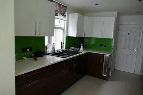 5 bedroom house share to rent, Coronation Road, Bridgwater, Somerset