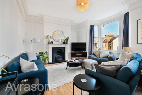 3 bedroom apartment to rent, RECTORY GROVE, CLAPHAM