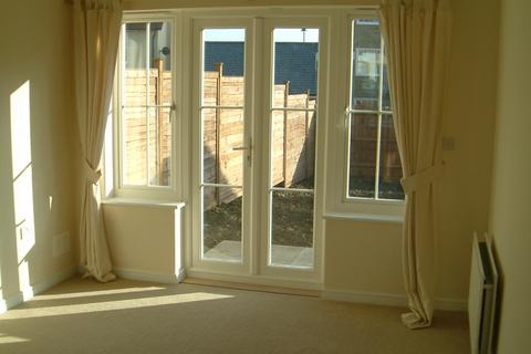 3 bedroom semi-detached house to rent, The Maltings, Upper Cambourne, Cambs CB23