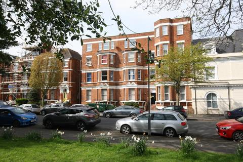 1 bedroom apartment to rent, Trevarra Court, Folkestone