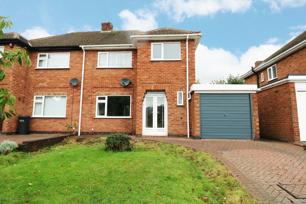 Neville Road, Shirley 3 bed semidetached house £290,000