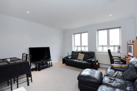 2 bedroom ground floor flat to rent, Wallace Apartments, Sherborne Street