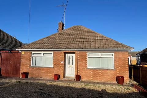 2 bedroom bungalow to rent, Chapnall Road, Walsoken